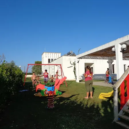 Blu Mare Alimini Aparthotel 4*