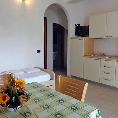 Residence Blu Mare Alimini Hotel apartamentowy 4*