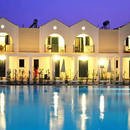 Ξενοδοχείο με διαμερίσματα Blu Mare Alimini Οτράντο