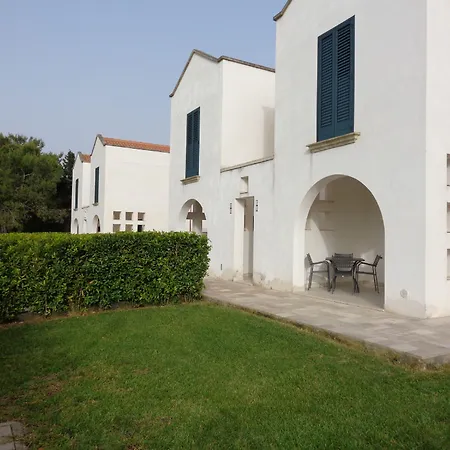 Blu Mare Residence Apartments Отранто