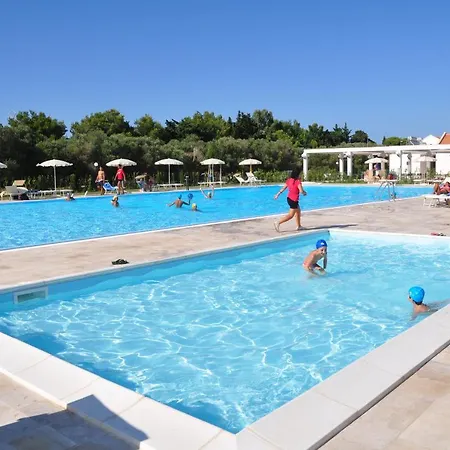Tenuta Blu Mare Alimini 4*