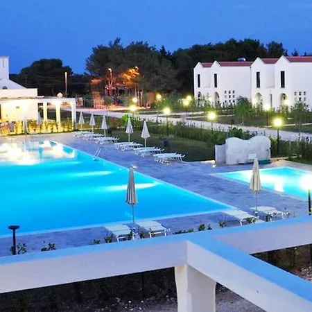 Tenuta Blu Mare Alimini Appart hôtel 4*